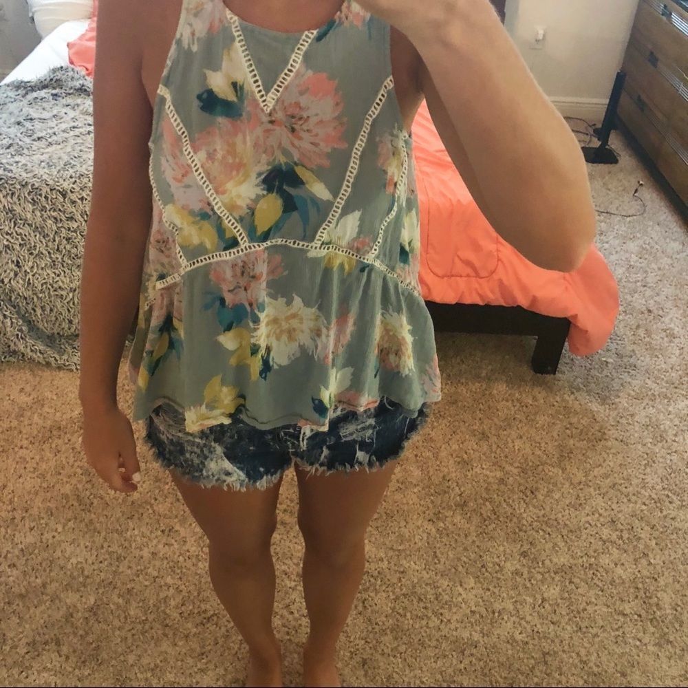 O’Neill tank top - Picture 4 of 4